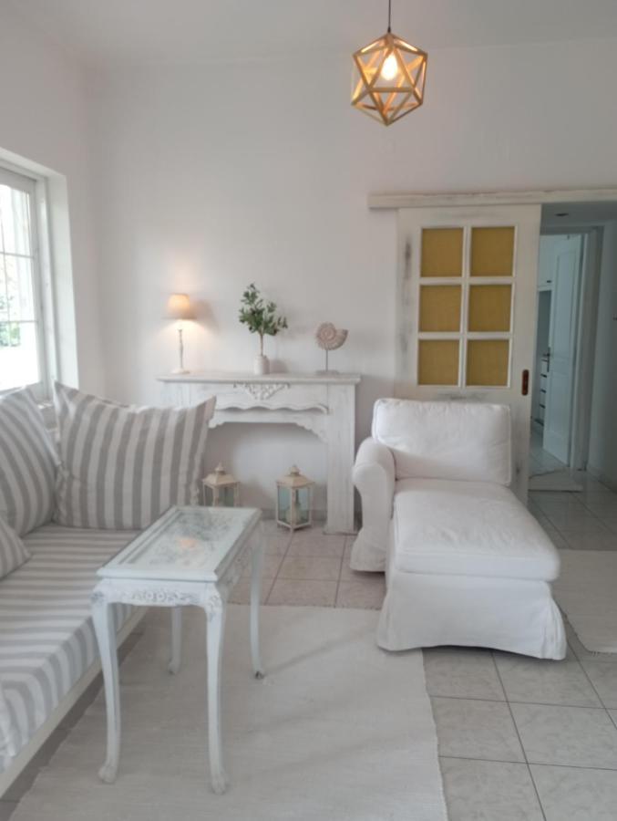 Apartment Beach House Chalkís Exteriér fotografie